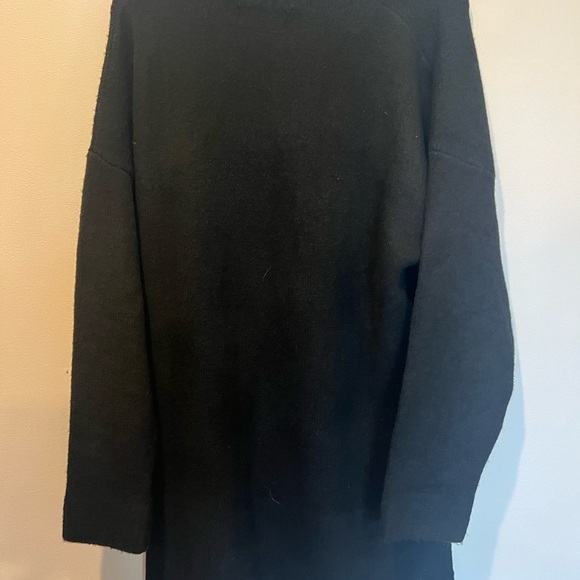 Petal + Pup Black Women's Sweater - Picture 4 of 6